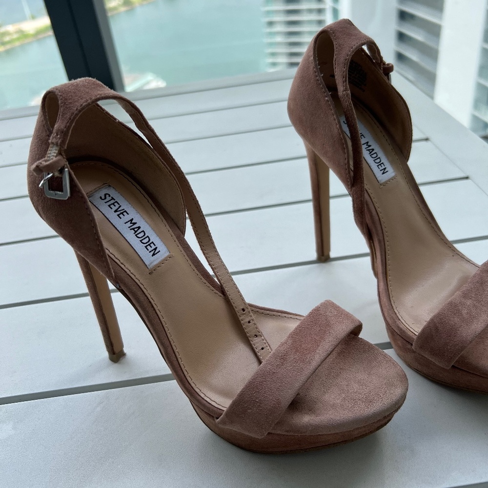 Steve Madden suede tan platform heels